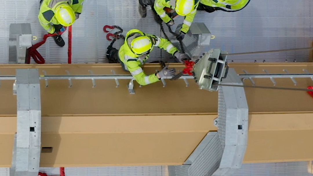 Cteam Experten bei anspruchsvollen Montagearbeiten und Hebevorgängen im Industriebau Cteam Experten bei anspruchsvollen Montagearbeiten und Hebevorgängen im Industriebau