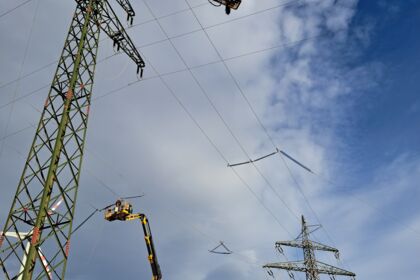 Leitungseinbindung 110 kV Leitung UW Kettlasbrunn Süd Leitungseinbindung 110 kV Leitung UW Kettlasbrunn Süd