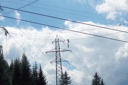 Leitungssanierung San Bernardino Etappe 2015 Los 3, 400 kV Soazza - Sils i.D. Leitungssanierung San Bernardino Etappe 2015 Los 3, 400 kV Soazza - Sils i.D.