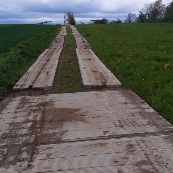 Neuerrichtung 110 kV Doppelleitung UW Groß Gerungs – UW Gmünd Neuerrichtung 110 kV Doppelleitung UW Groß Gerungs – UW Gmünd