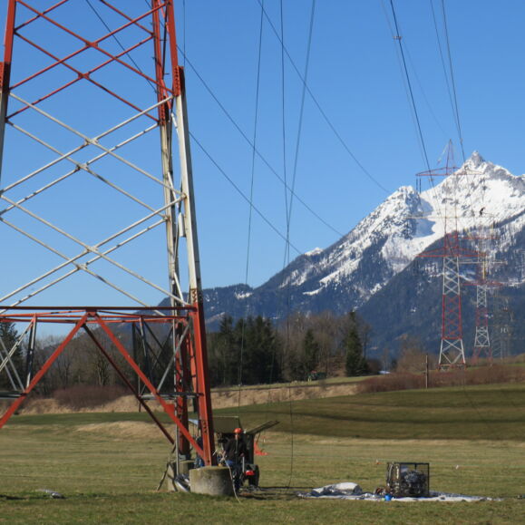 1:1 Seiltausch 220 kV Ltg. Tauern - Weißenbach, System 221/222 1:1 Seiltausch 220 kV Ltg. Tauern - Weißenbach, System 221/222