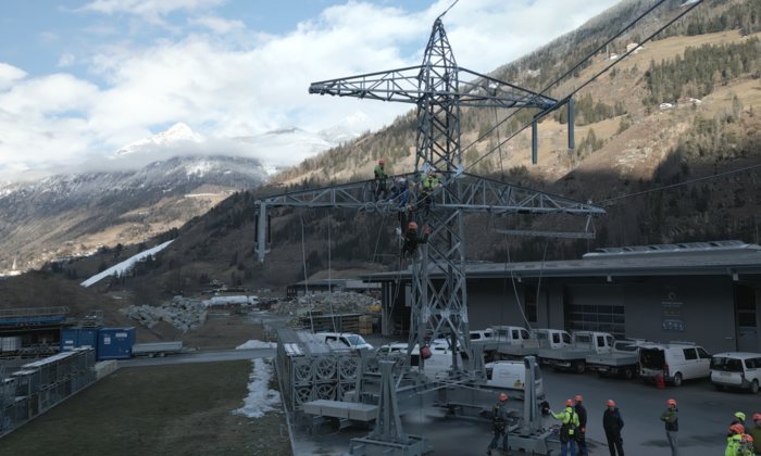 HauptKompScal.00_02_55_09.Standbild004